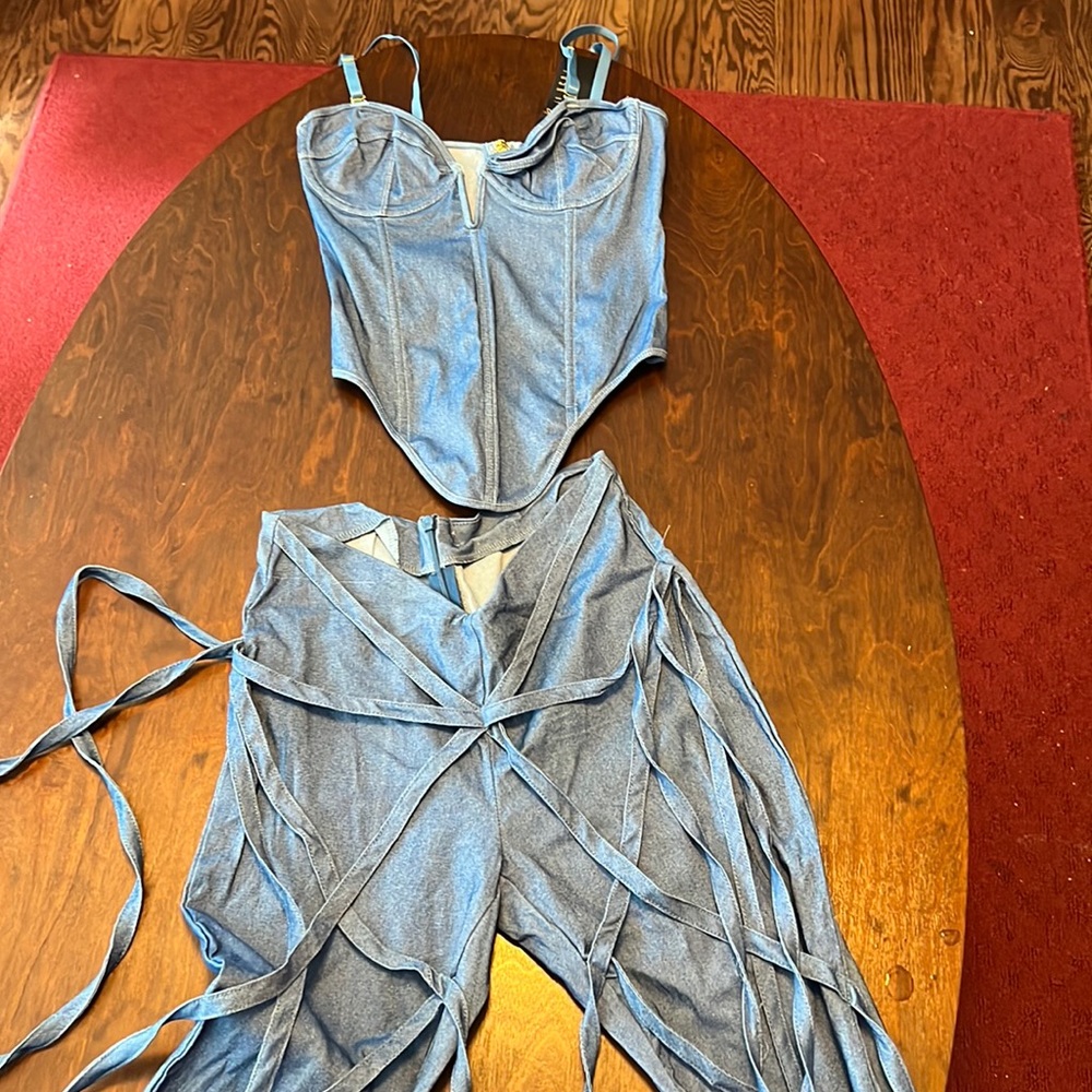New 2 pc posh By v pant set with tank corset top and fitted pants size small